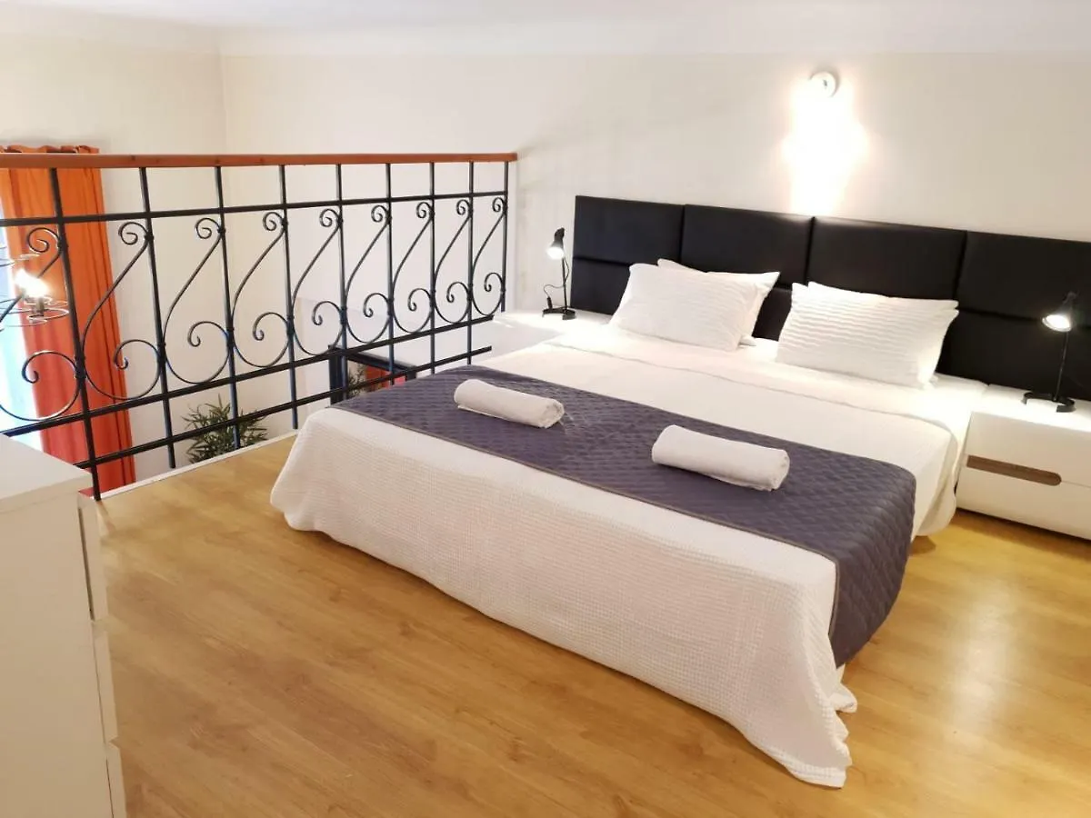 **  Aparthotel Old City Krakow Poland